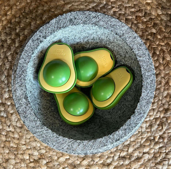AVOCADO CATNIP BALL