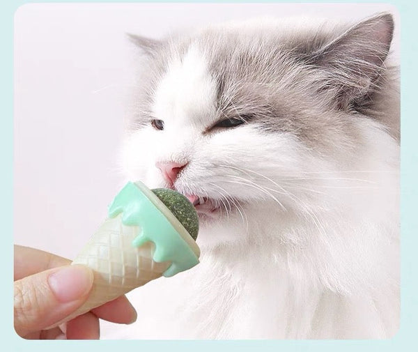 HELADO CATNIP ROLL