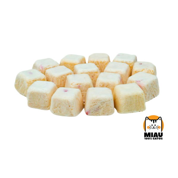 Snack para Gatos Crazy Yogurt Pollo y Fresa x 20 und – Natural, Digestivo y Delicioso